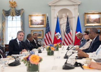 Prevén llegada de más tropas kenianas a Haití