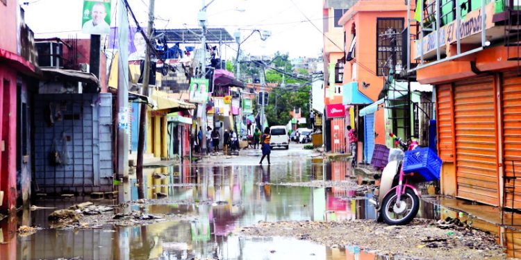 Santo Domingo Norte fue afectado por torrenciales del ciclón Beryl