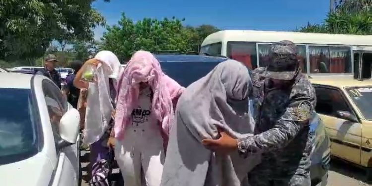 Fiscalía de Santiago rescata 20 colombianas que eran explotadas sexualmente