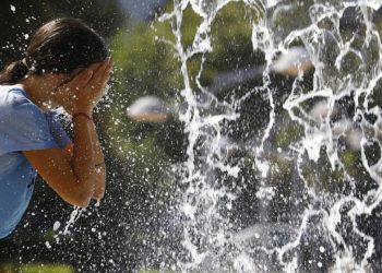 Médicos aconsejan medidas ante intensa ola de calor