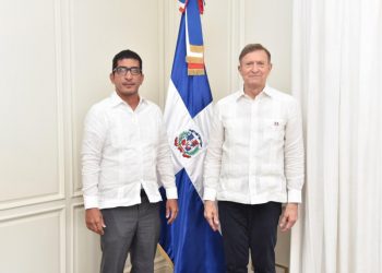 ¿Quiénes son los diplomáticos dominicanos que deberán abandonar Venezuela?