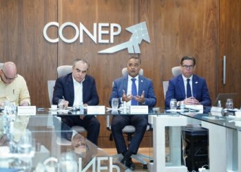Gobierno presenta plan Meta RD 2036 a la junta directiva del Conep