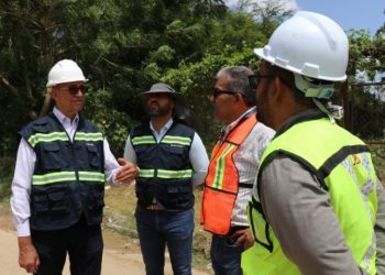 Coraasan instala línea de impulsión de agua potable