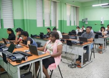 Educación informa 9,698 postulantes aprueban concurso docente