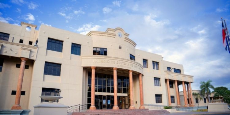 Solicitan en Santiago medidas coerción contra cabecillas red trata de personas