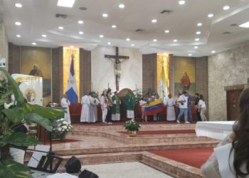 Iglesias en República Dominicana se unen en oración por Venezuela