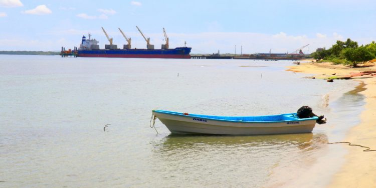 Piden a la Armada reforzar la Bahía de Manzanillo, tras crisis en Haití