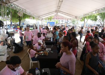 Alcaldía del DN recolecta más de siete millones de botellas en “Plásticos por útiles escolares”