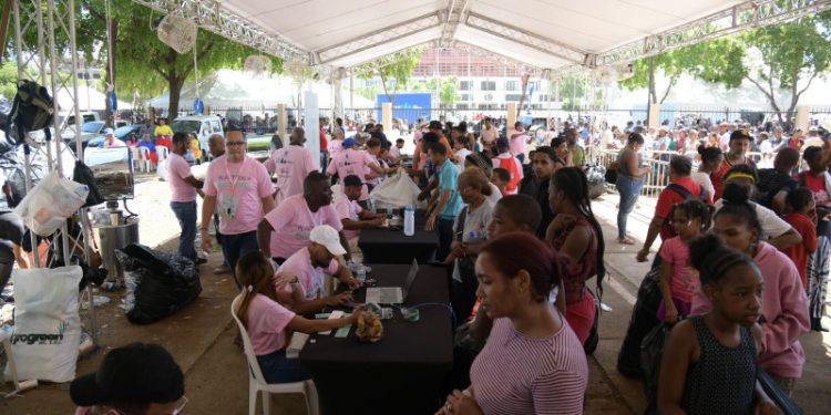 Alcaldía del DN recolecta más de siete millones de botellas en “Plásticos por útiles escolares”