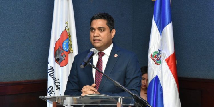 Toque por tercera: un político-deportista en el Ministerio de Deportes