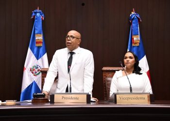 Alfredo Pacheco Reelegido Como Presidente de la Cámara de Diputados