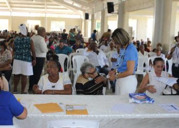 Comité Asma Grave realiza amplio operativo de consulta y entrega de medicamentos en La Vega