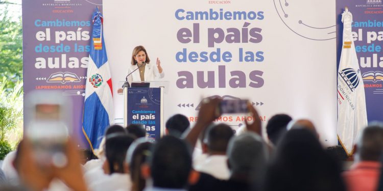 Raquel Peña: “si nos preguntan qué necesita más RD, la respuesta es clara: educación, educación y educación”