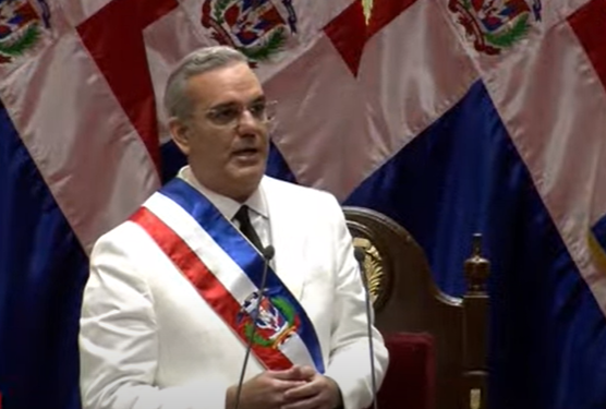 Lee aquí completo el discurso de toma de posesión de Abinader