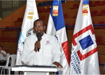 Gobierno proyecta entregar 2 mil títulos de propiedad en Barahona