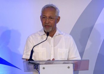 Ministro de Educación afirma Selinée Méndez desconoce temas educativos