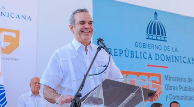 Presidente Abinader dice en próximos 4 años va a profundizar lucha contra corrupcion