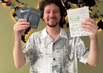 Retienen en el Metro de Santo Domingo al youtuber mexicano Luisito Comunica