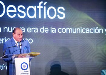 Director de Listín Diario defiende el periodismo humano en la nueva era de la comunicación