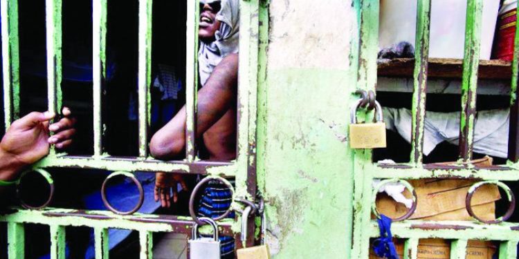 Hay 1,425 haitianos presos en cárceles dominicanas