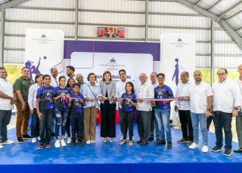 “Trabajamos para construir un país donde las oportunidades lleguen a cada rincón”, destaca Raquel Peña en entrega de obras en el noroeste