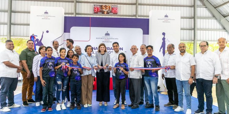 “Trabajamos para construir un país donde las oportunidades lleguen a cada rincón”, destaca Raquel Peña en entrega de obras en el noroeste