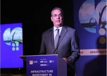 Abinader destaca estabilidad económica y oportunidades de inversión en RD