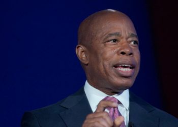 NUEVA YORK: Alcalde Eric Adams ha sido imputado por corrupción