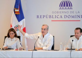 Abinader sugiere consenso reforma previo a su conocimiento