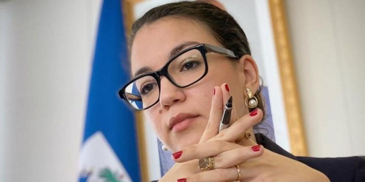 Canciller haitiana pide se respeten derechos de haitianos repatriados tras decisión de gobierno RD