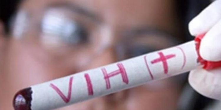 Unos 810 niños de 0 a 14 años viven con VIH en República Dominicana