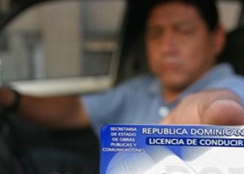 Intrant dice revisará limitación licencias para personas mayores de 65 años