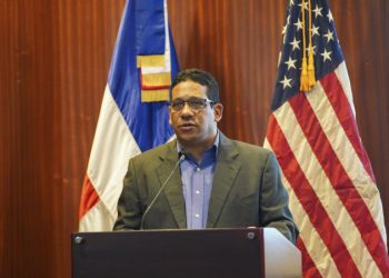 Carlos Pimentel defiende su designación en Alianzas Público-Privadas