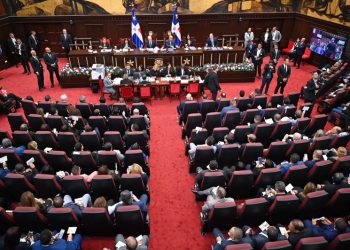 Asambleístas incluyeron un párrafo en la Constitución para resolver el tema de La Vega
