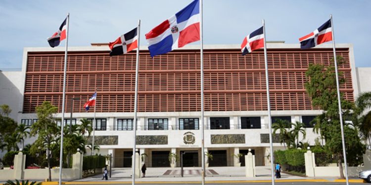 Ley de modernización fiscal saldrá luego de escuchar a todos los sectores