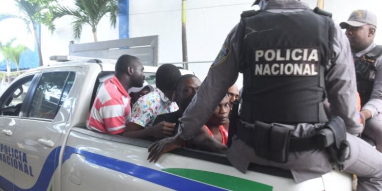 RD rompe récord al repatriar 11 mil 177 haitianos en una semana
