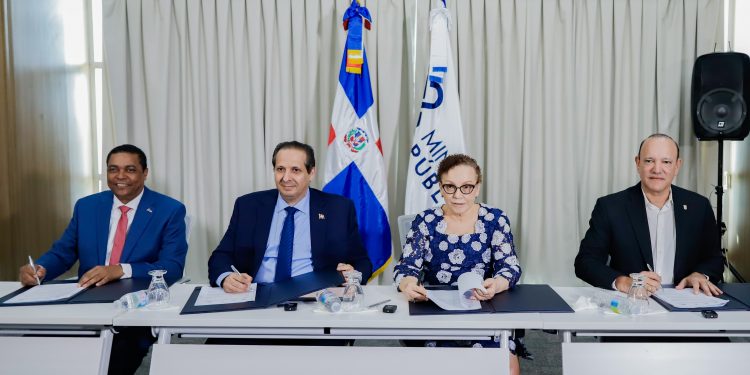 Ayuntamiento de Santiago, Ministerio Público, Salud Pública y LMD firman acuerdo interinstitucional para implementación de plan piloto de protección animal El acuerdo permitirá la ejecución de acciones para la protección de los animales en la provincia de Santiago.