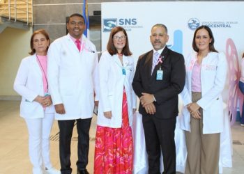 Hospital Cabral y Báez refuerza importancia en la detección temprana del cáncer de mama