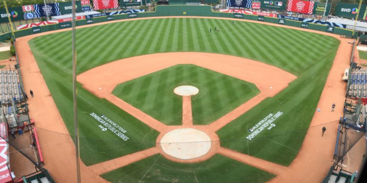 Drones que causaron demora en juego Águilas-Licey buscaban obtener imágenes para documental