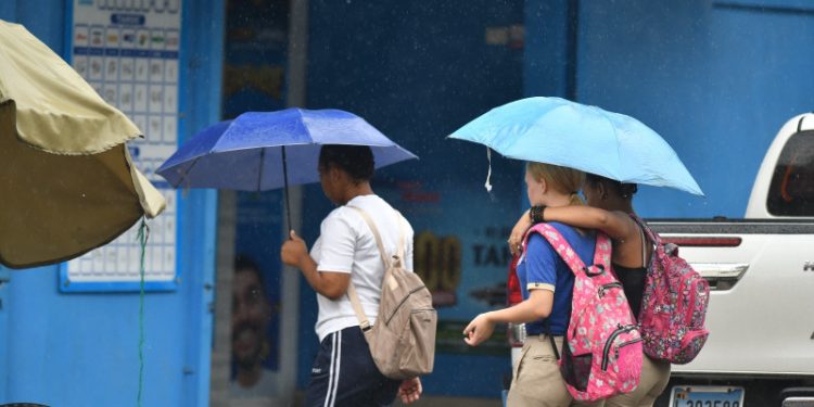 Siguen las lluvias este miércoles aunque con menor intensidad que días anteriores