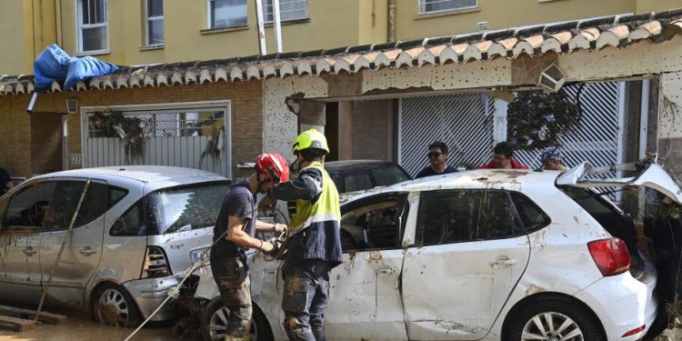 Se elevan a 205 los muertos en España por temporal