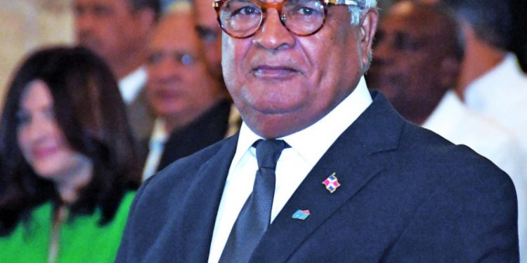 Bienes Nacionales asegura que no habrá desalojos en La Caleta