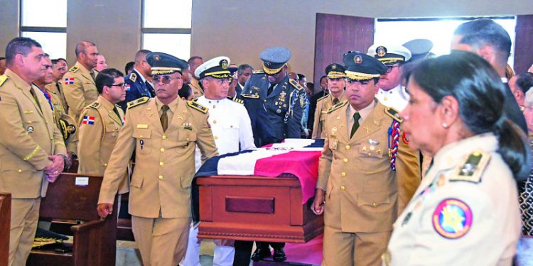Dan último adiós al general Ramiro Matos González