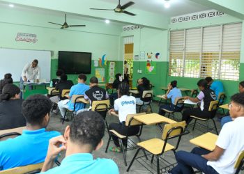 Pocos estudiantes asisten a tomar las pruebas nacionales