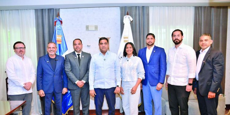 ¡Miderec ordena el cierre de las Academias Independientes!