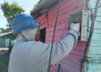 Gobierno estima que el sistema eléctrico se desarrollará un 25% en 2025