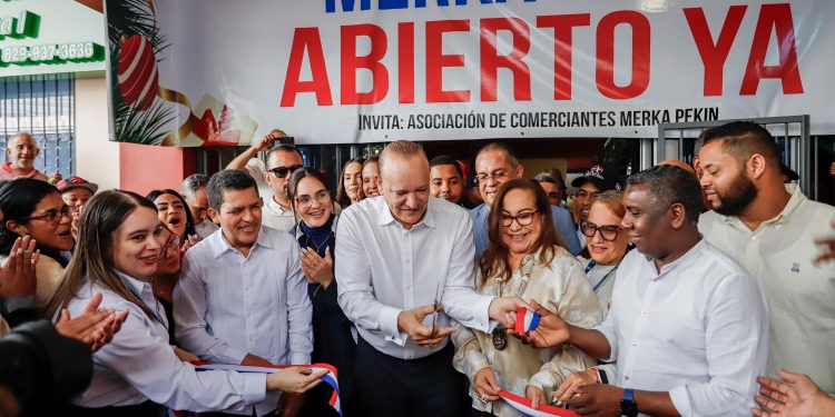 Alcaldía apertura Merka Pekín en la zona sur de Santiago