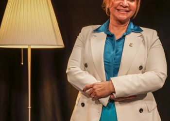 Diputada Soraya Suárez defiende derecho a la vida «como su madre la defendió en su vientre»