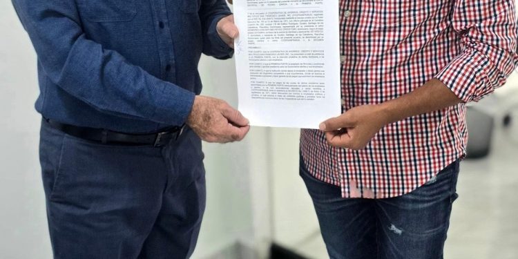Alcaldía de Pedro García y Cooperativa San Francisco Javier formalizan acuerdo interinstitucional para fomentar el ahorro y fortalecer la inversión local