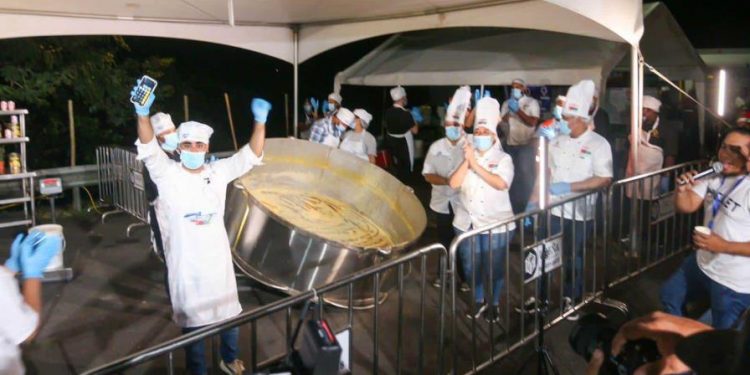 Rep. Dominicana logra récord Guinnes del «mayor majarete»